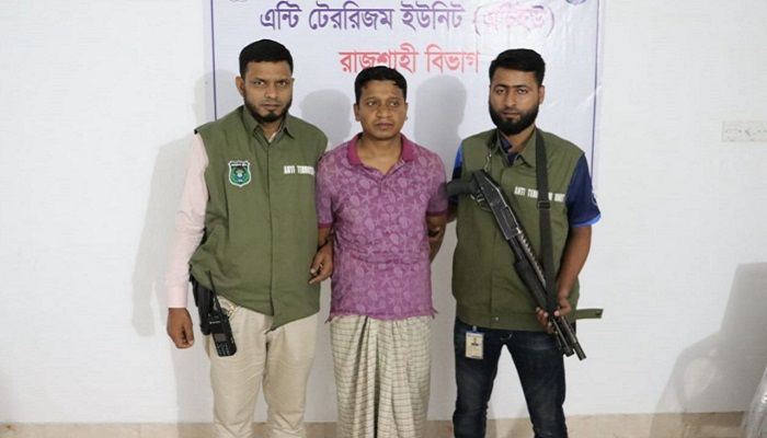 ৯ বছর আগের মামলায় ছাত্রশিবিরের সাবেক নেতাকে গ্রেপ্তার