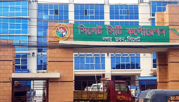হোল্ডিং ট্যাক্স বৃদ্ধিতে ক্ষুব্ধ ভাড়াটিয়ারা