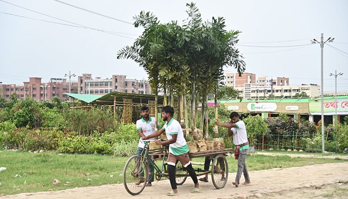 রাজধানীতে জাতীয় বৃক্ষমেলা