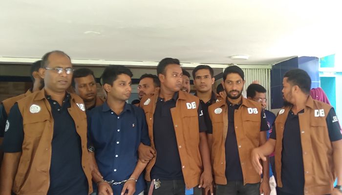 একক আধিপত্য বজায় রাখতে ইজাজকে গুলি করে হত্যা