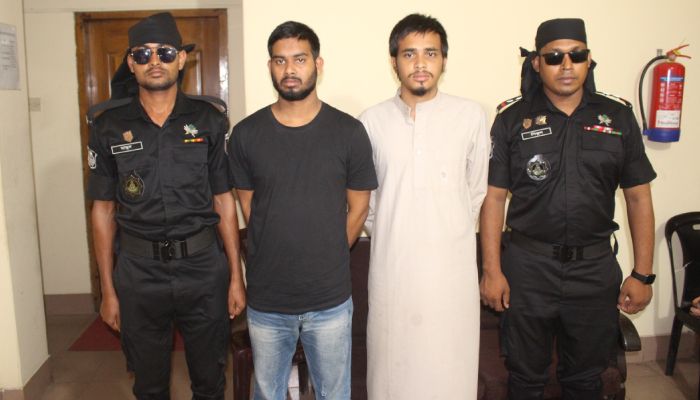 চট্টগ্রামে আনসার আল ইসলামের দুই সদস্য গ্রেপ্তার