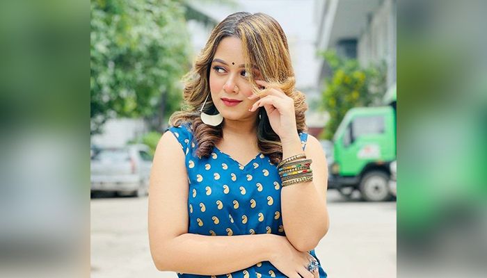 প্রার্থনা ফারদিন দীঘি
