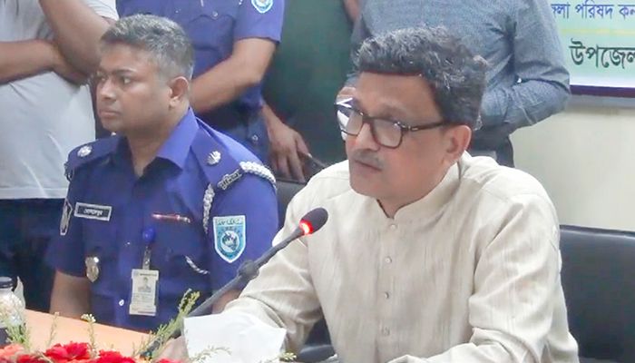 বাংলার মাটিতে  কুচক্রীদের কোনো ঠাঁই নেই : নৌপরিবহন প্রতিমন্ত্রী