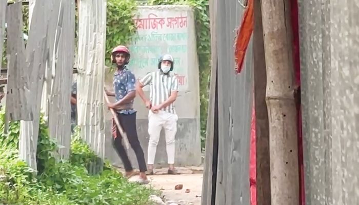 সন্ত্রাসী মোশার ছেলে নিরবের গুলিতেই মৃত্যু দ্বীন ইসলামের