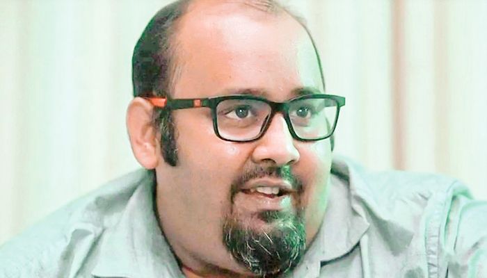 বাথরুমে পড়ে ছিল অভিনেতার মরদেহ