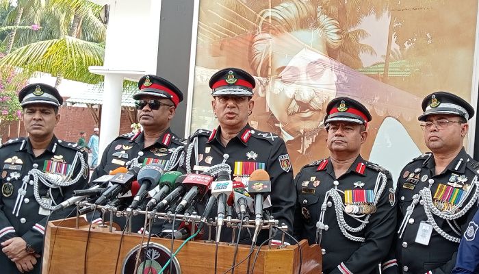 ব্যক্তির দায় বাহিনী নেবে না : র‍্যাবের নতুন ডিজি