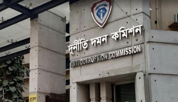 জ্ঞাত আয় ‘রেমিট্যান্স’ হিসেবে দেখিয়ে ফেঁসে গেলেন মিটার রিডার