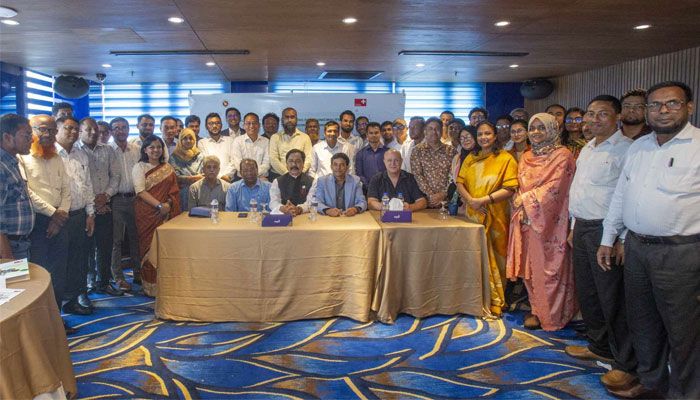পৌরসভার কর্মকর্তা-কর্মচারীদের জন্য ডিজিটাল ক্যাপাসিটি বিল্ডিং প্রশিক্ষণ 