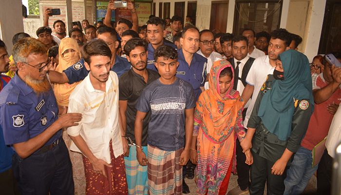 স্বামী হত্যার দায়ে স্ত্রীর যাবজ্জীবন, প্রেমিকসহ তিনজনের মৃত্যুদণ্ড