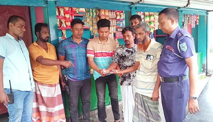মিঠাপুকুরে হেরোইনসহ দুই মাদক কারবারি আটক