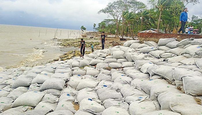 প্রকল্প নিয়ে টালবাহানা, মেঘনাপাড়ে আতঙ্ক