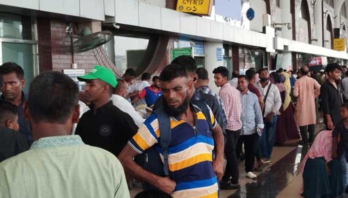 মালয়েশিয়া যেতে না পারা কর্মীদের টাকা ফেরত না দিলে আইনি ব্যবস্থা