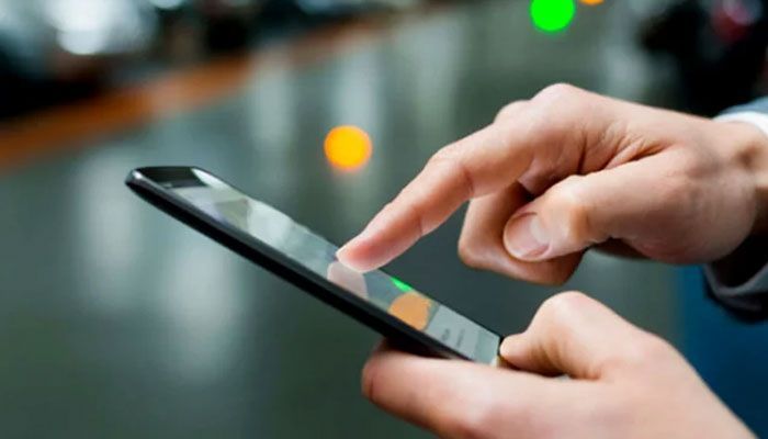 বেলা ৩টায় মোবাইল ইন্টারনেট চালু হচ্ছে