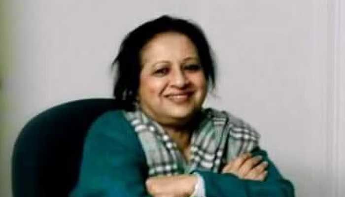 ব্যারিস্টার সিগমা হুদা মারা গেছেন