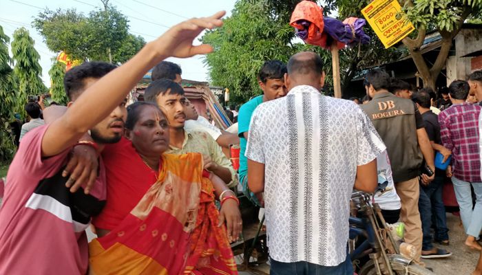 বগুড়ায় রথযাত্রায় বিদ্যুৎস্পৃষ্টে পাঁচজনের মৃত্যু, তদন্ত কমিটি গঠন 