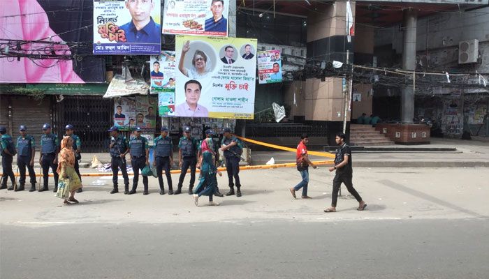 বিএনপির অফিসে তালা, কার্যালয় ঘিরে রেখেছে পুলিশ