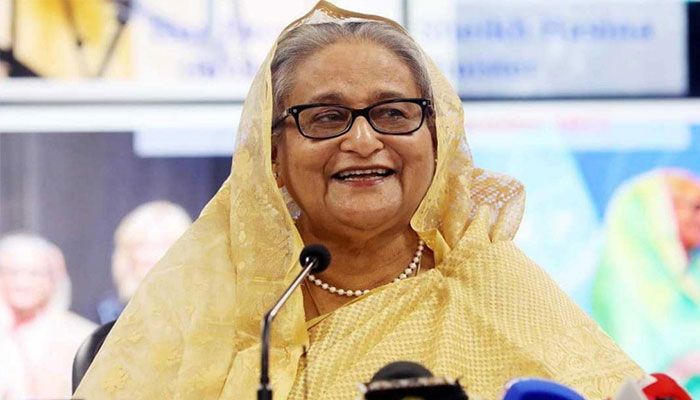 জাতির পিতার স্কুলে বঙ্গবন্ধু কর্নার উদ্বোধন করলেন প্রধানমন্ত্রী