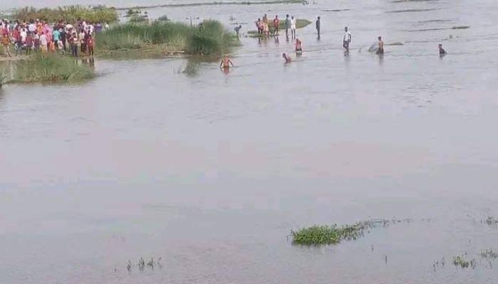 নদীতে গোসলে নেমে ডুবে মারা গেল স্কুলছাত্র