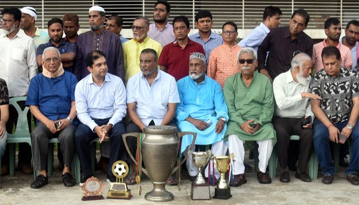 মঙ্গলবার আবাহনীর ক্লাব প্রাঙ্গণে ছিল তাঁরার মেলা। প্রবা ফটো