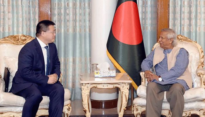প্রধান উপদেষ্টার ত্রাণ তহবিলে ২০ হাজার ডলার অনুদান দিল চীন