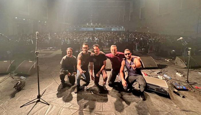 এবার ‘জয় বাংলা’ কনসার্ট বয়কট করলো আরবোভাইরাস