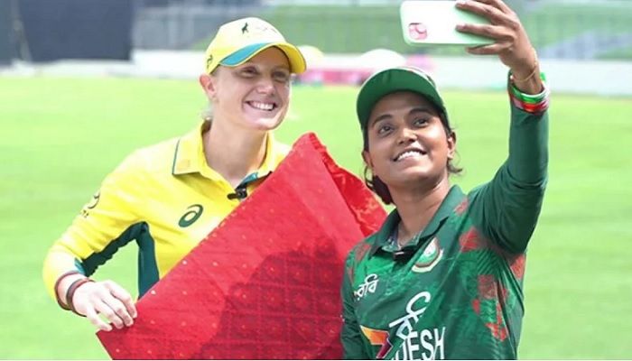 বাংলাদেশে বিশ্বকাপ খেলতে নারাজ অ্যালিসা হিলি