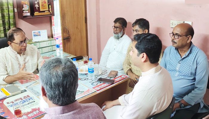 গণতন্ত্র পুনঃস্থাপনে রাজনৈতিক দলগুলোকে একসঙ্গে কাজ করতে হবে : ববি হাজ্জাজ
