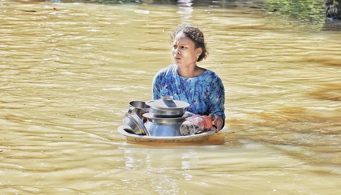 ভয়াল জলের তাণ্ডব