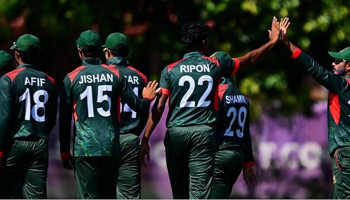 টানা দুই হারের পর দাপুটে জয় এইচপির