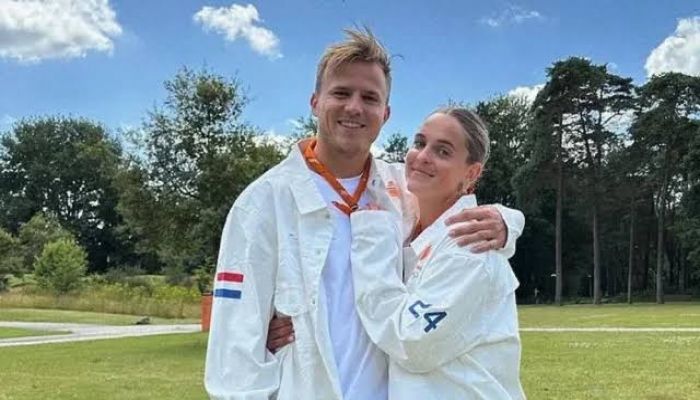 প্রেমের স্বর্ণ জুটি
