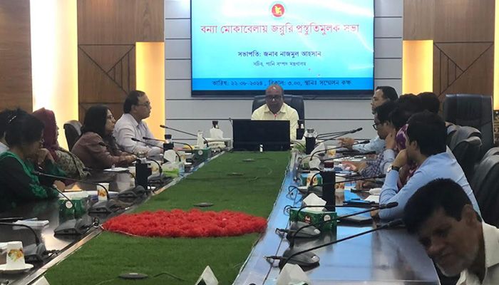 বন্যাকবলিত মানুষের দুর্ভোগ প্রশমনে অবহেলা হলে চরম ব্যবস্থা : পানিসম্পদ সচিব