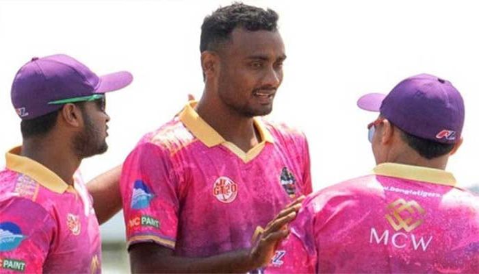 কানাডায় ছন্দে সাকিব-শরিফুল