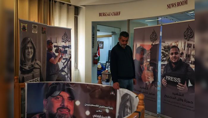 রামাল্লায় আলজাজিরার টিভি কার্যালয় বন্ধের নির্দেশ ইসরায়েলের