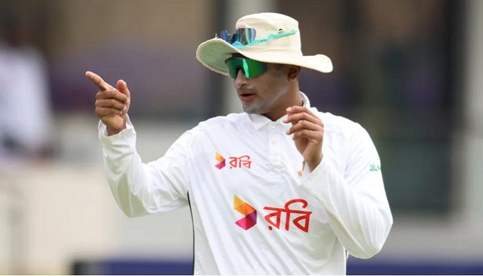 সাকিবের ইনজুরির গুঞ্জনে তোলপাড় 