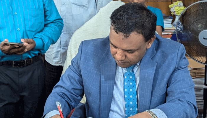 নোবিপ্রবির নতুন উপাচার্য অধ্যাপক মুহাম্মদ ইসমাইল