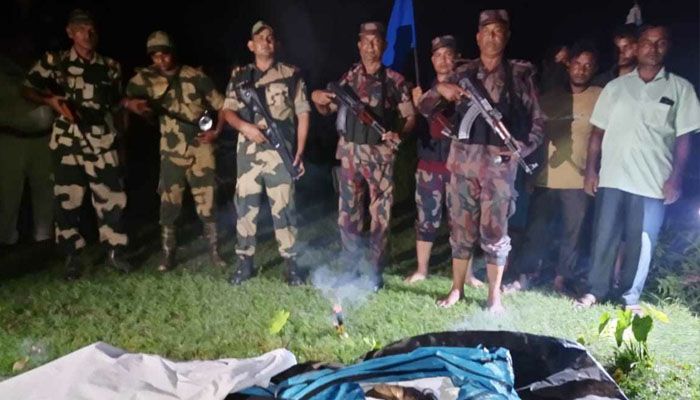৪৮ ঘণ্টা পর কিশোরের মরদেহ ফেরত দিল বিএসএফ