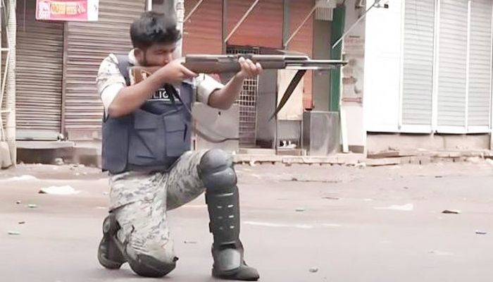 ‘মার্চ টু ঢাকা’ কর্মসূচিতে গুলি, এপিবিএন সদস্য সুজন কারাগারে 