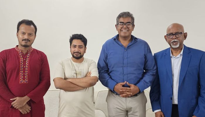 প্রযুক্তিনির্ভর দেশ গঠনে উপদেষ্টার হাতে টেলিকম ও আইসিটি খাতের ২০ সুপারিশ 