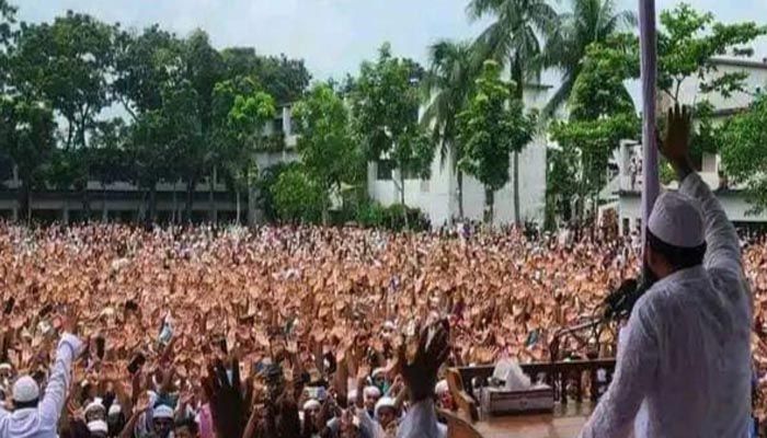 শেখ হাসিনার ৫০ বছরের রাজনীতি ছিল প্রতিশোধের রাজনীতি : আল্লামা মামুনুল হক