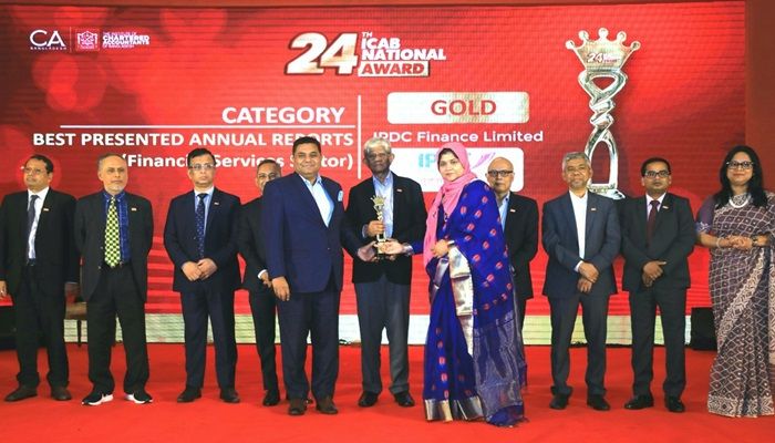 আইসিএবি ন্যাশনাল অ্যাওয়ার্ডে ‘গোল্ড’ স্বীকৃতি পেল আইপিডিসি ফাইন্যান্স