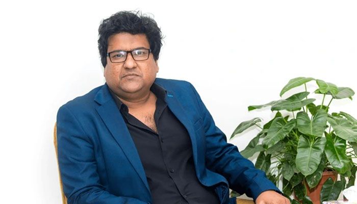 দীপংকর দীপনের সংসারে বিচ্ছেদ