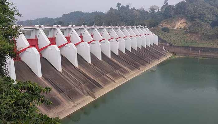 ১৫ দিন পর বন্ধ হলো কাপ্তাই বাঁধের জলকপাট