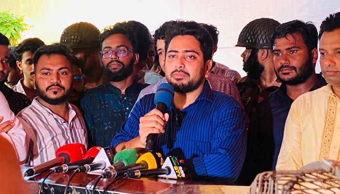 মব কিলিং হচ্ছে, এটা ভালো বিষয় নয় : উপদেষ্টা নাহিদ