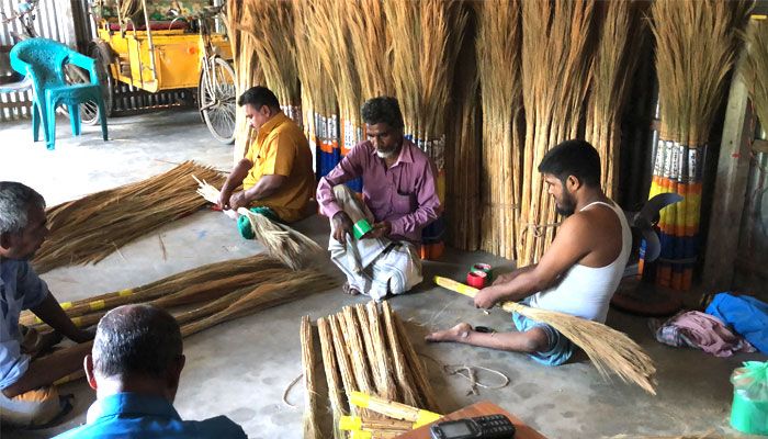 ভিক্ষা ছেড়ে তারা এখন স্বাবলম্বী