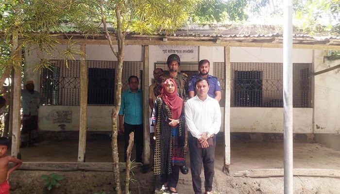 দখলমুক্ত হলো সুনীল গঙ্গোপাধ্যায়ের পৈতৃক ভিটা