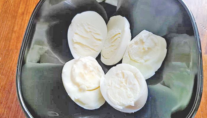 জাপানে সাদা কুসুমযুক্ত ডিম