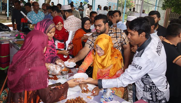 পাঙাশের কাটলেট-স্ট্রিপের স্বাদে তৃপ্ত ভোজনরসিকরা
