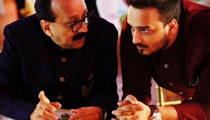 বন্দুকধারীর ফোনে মিলল বাবা সিদ্দিকির ছেলের ছবি 