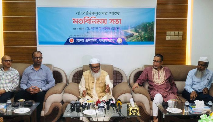 আসিফ নজরুলের বক্তব্য সরকারের বক্তব্য নয় : ধর্ম উপদেষ্টা
