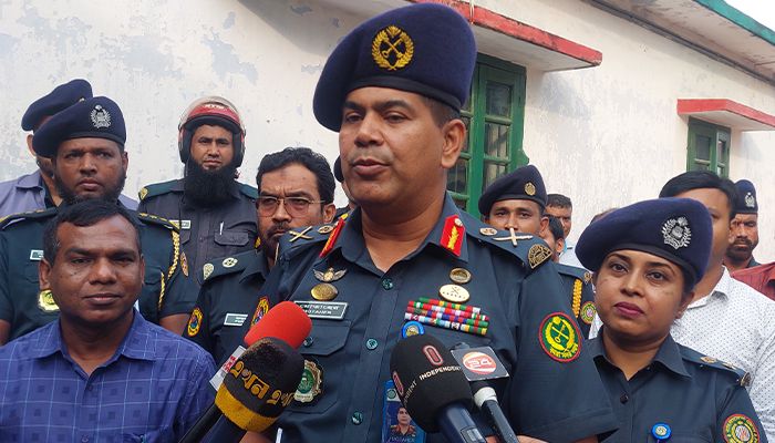 কারাগার থেকে পালানো ৫০০ আসামি পলাতক : কারা মহাপরিদর্শক